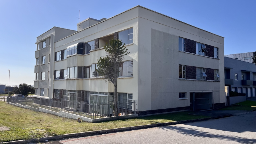 1 Bedroom Property for Sale in Humewood Eastern Cape